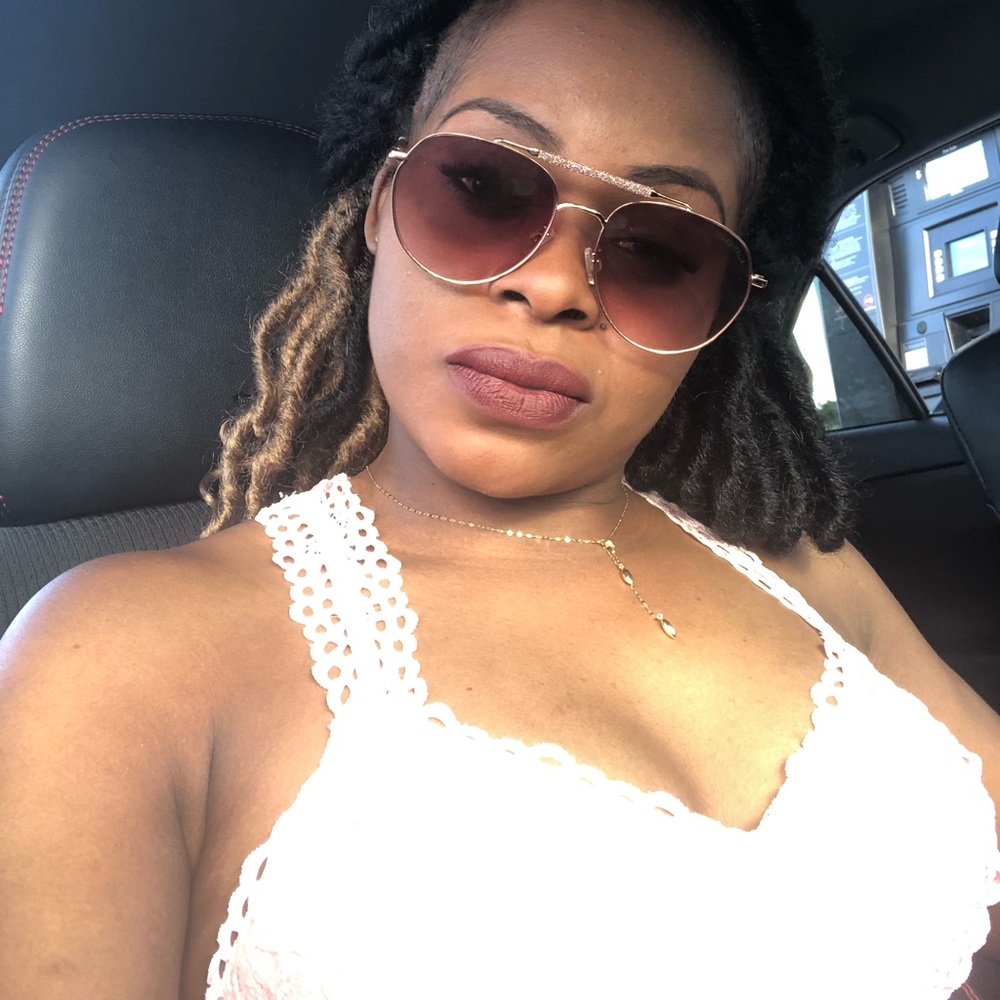 Meet your Posher, Elite